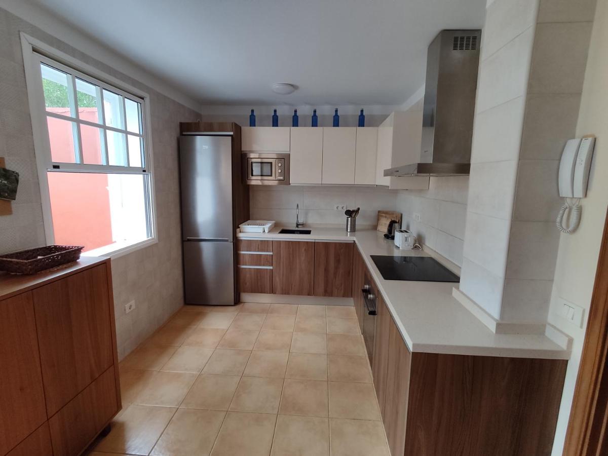 Cheerful 3 Bedroom Town House With Garage Tegueste Esterno foto
